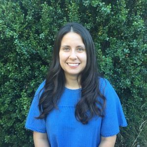 Meet your Posher, Estefani